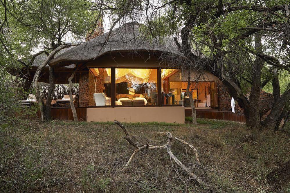 Sanctuary Makanyane Safari Lodge Защитен резерват „Мадикве“ Екстериор снимка