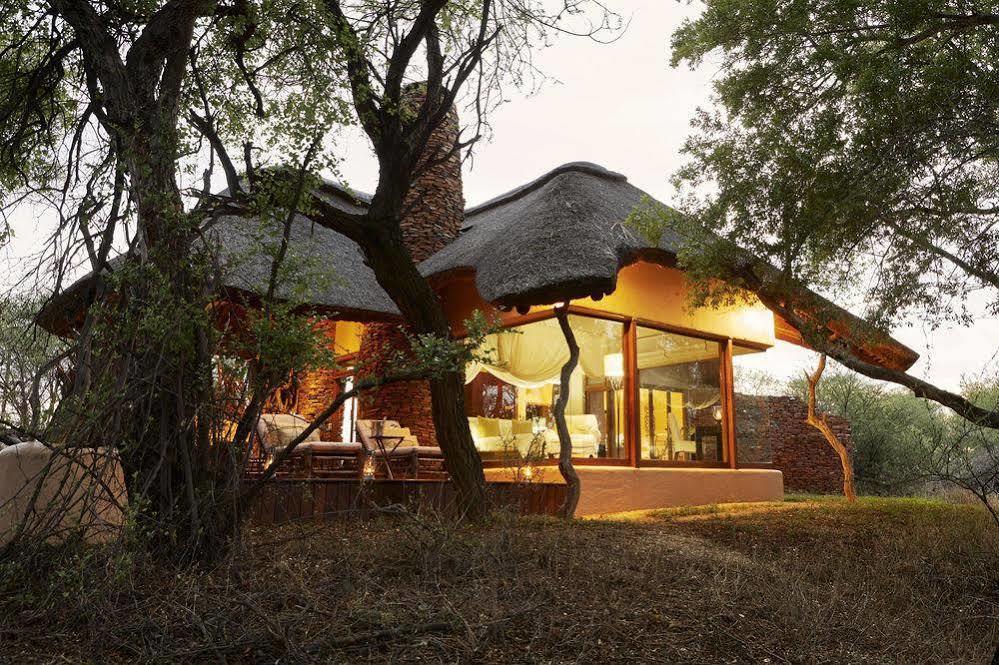 Sanctuary Makanyane Safari Lodge Защитен резерват „Мадикве“ Екстериор снимка